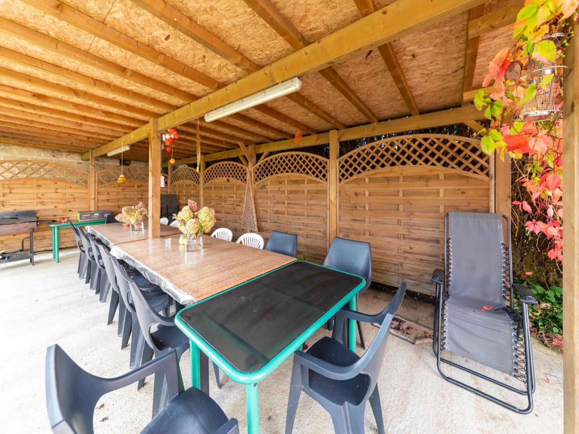 Wonderful Holiday Home In Montleban With Sauna エクステリア 写真