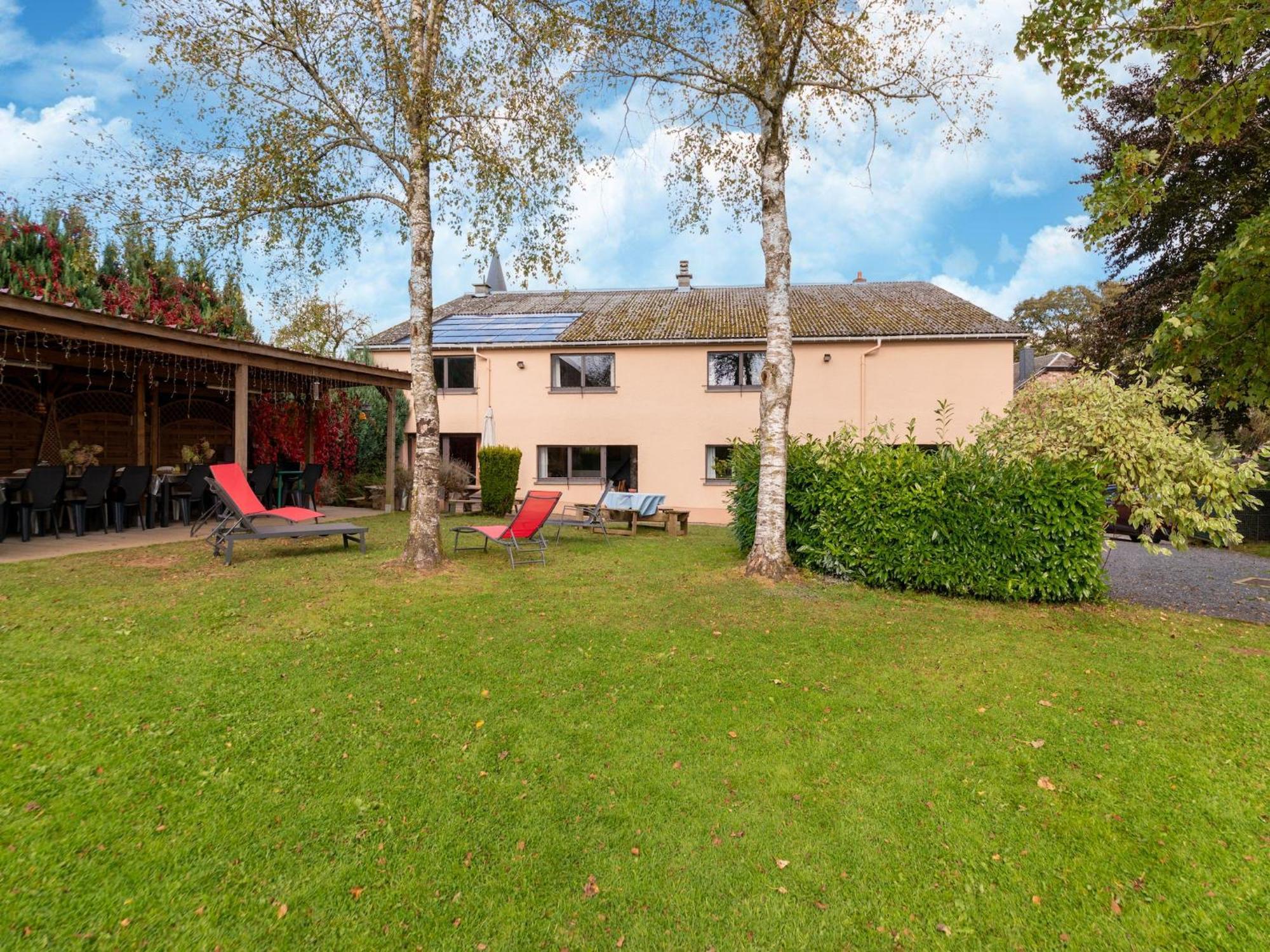 Wonderful Holiday Home In Montleban With Sauna エクステリア 写真